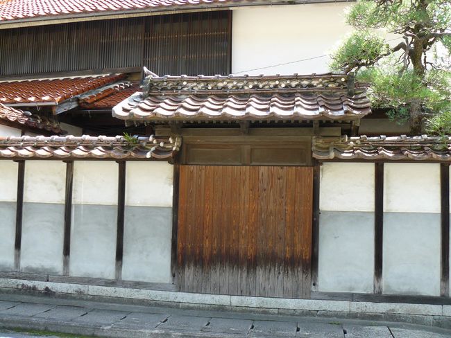 ���c�ƏZ��