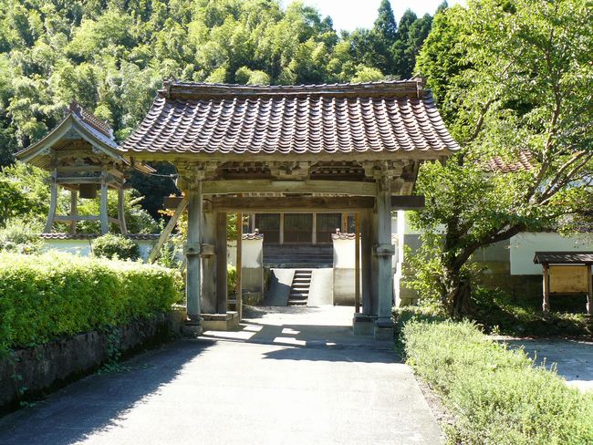 ���{���E�R��