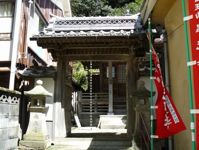 �������E�R��