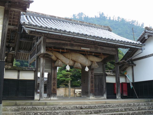 �k��������