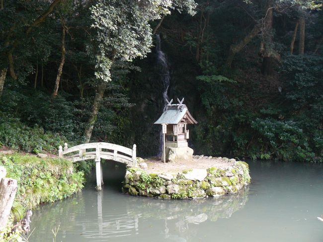 �k��������