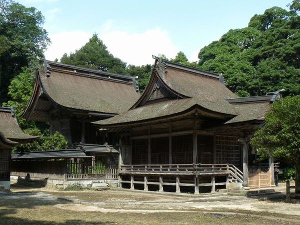 �L���ˁE�鉺���E�x�c�����{