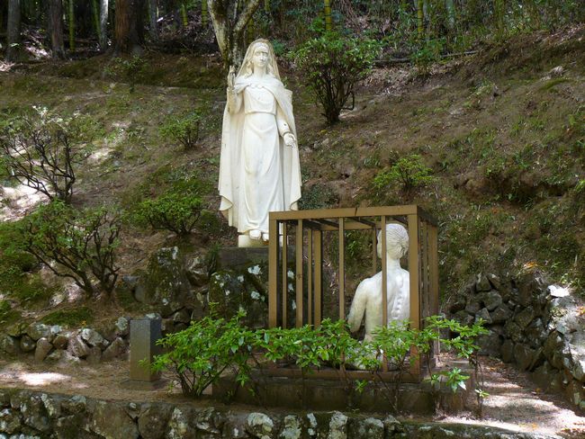 �������}���A����