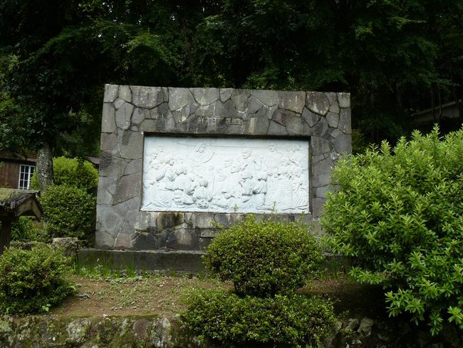 �������}���A����