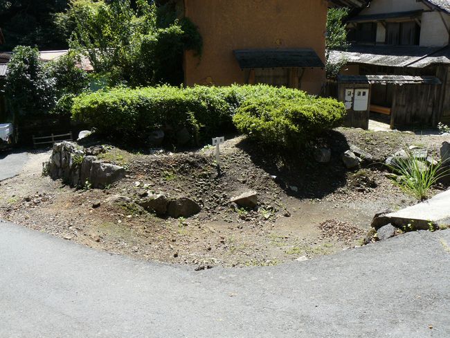 ���J������R��